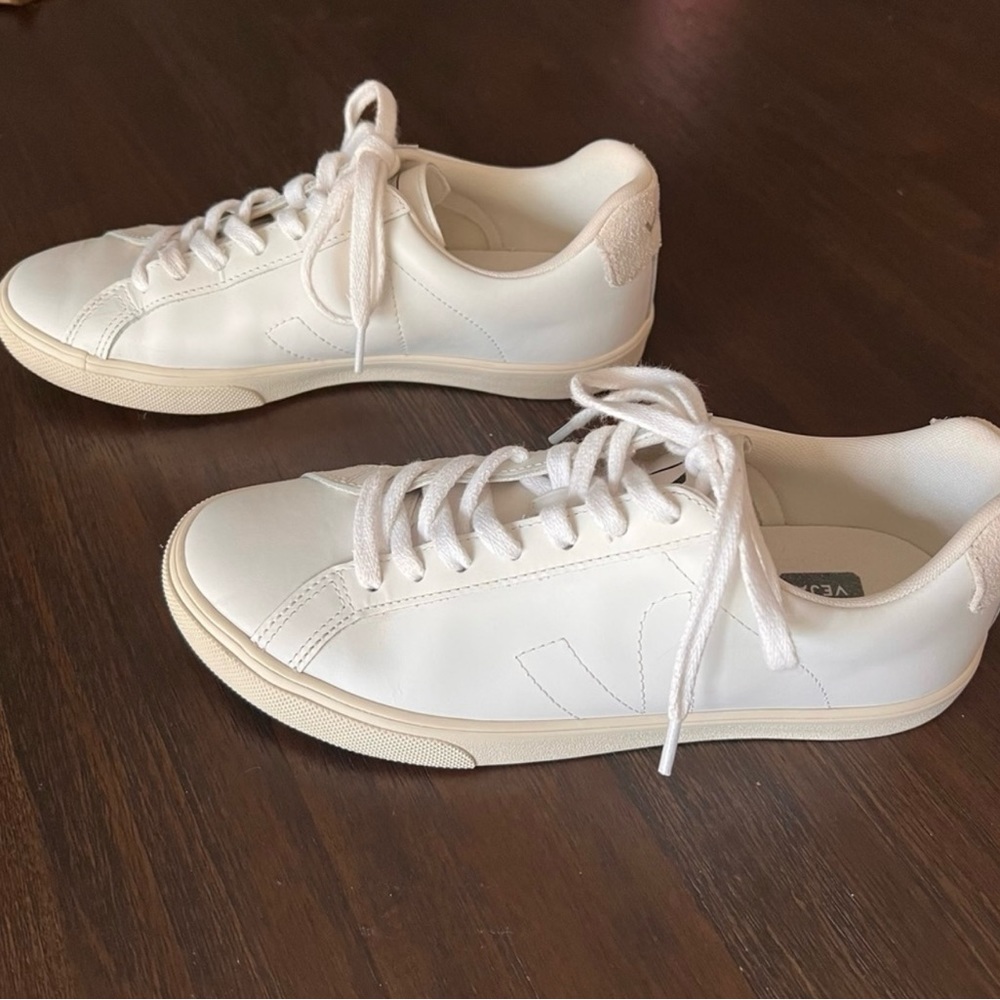 Veja Esplar Leather Logo Sneakers - Solid White - US 8 / EU 39